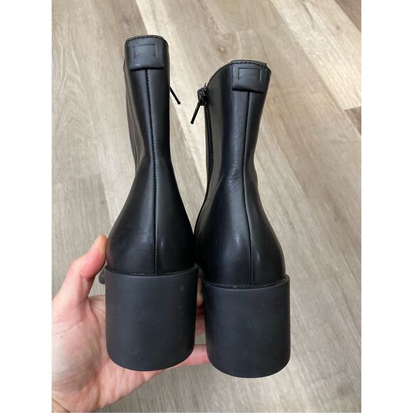 Camper NWOT* Meda Black Leather Boots, Size EU 39 / US 9, MSRP $238 - Picture 12 of 12